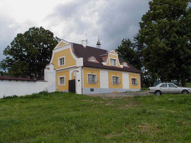 Dvůr Korákov